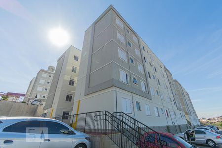 Apartamento à venda com 42m², 2 quartos e 1 vaga Apartamento à venda com 42m², 2 quartos e 1 vagaFachada do bloco