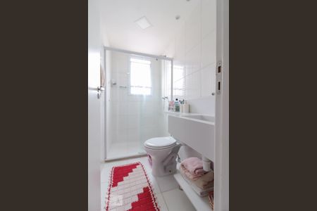 Apartamento à venda com 46m², 2 quartos e 1 vaga Apartamento à venda com 46m², 2 quartos e 1 vagaBanheiro