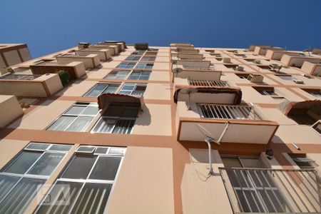 Apartamento para alugar com 90m², 3 quartos e 1 vagaFachada do bloco
