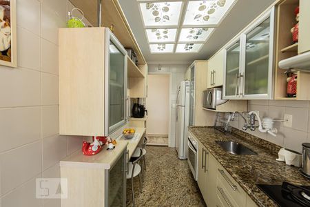 Apartamento à venda com 68m², 3 quartos e 1 vagaCozinha