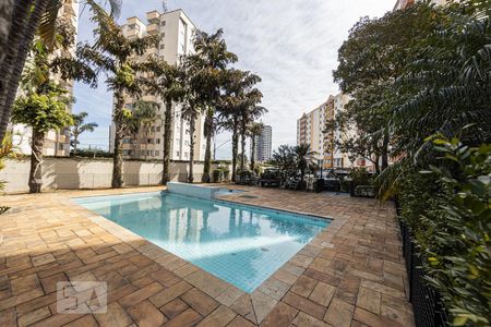 Apartamento à venda com 68m², 3 quartos e 1 vagaÁrea comum - Piscina