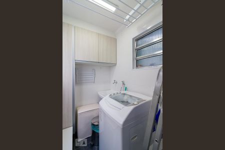 Apartamento à venda com 59m², 2 quartos e 2 vagasÁrea de serviço