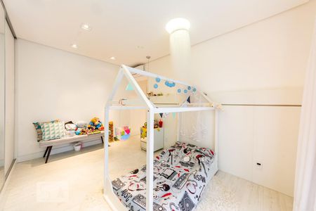 Casa à venda com 332m², 3 quartos e 4 vagasSuíte 3