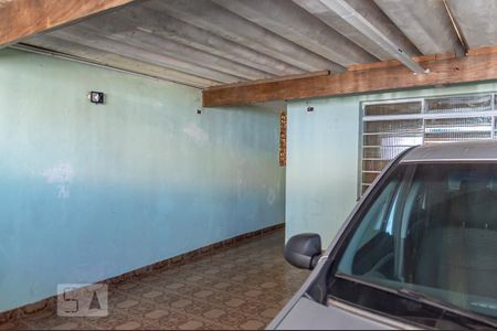 Casa à venda com 225m², 3 quartos e 2 vagas Casa à venda com 225m², 3 quartos e 2 vagasGaragem