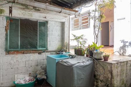 Casa à venda com 225m², 3 quartos e 2 vagas Casa à venda com 225m², 3 quartos e 2 vagasÁrea de Serviço