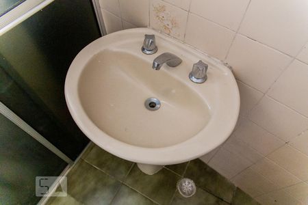 Casa à venda com 178m², 3 quartos e 2 vagas Casa à venda com 178m², 3 quartos e 2 vagasPia