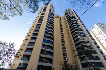 Apartamento à venda com 211m², 4 quartos e 3 vagasFachada