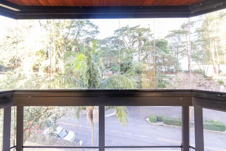 Apartamento à venda com 211m², 4 quartos e 3 vagasSacada Quarto 1