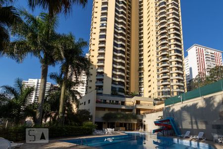 Apartamento à venda com 211m², 4 quartos e 3 vagasFachada do bloco