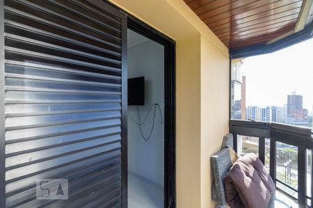 Apartamento à venda com 211m², 4 quartos e 3 vagasSacada Suíte 1