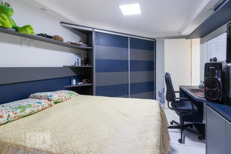 Apartamento à venda com 211m², 4 quartos e 3 vagasQuarto 1