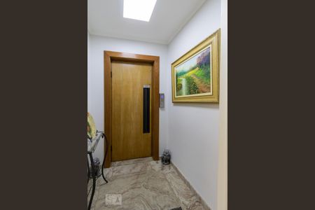 Apartamento à venda com 211m², 4 quartos e 3 vagasHall de Entrada