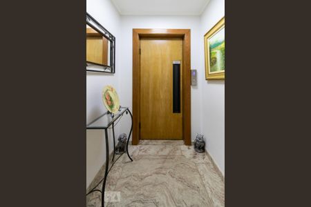 Apartamento à venda com 211m², 4 quartos e 3 vagasHall de Entrada