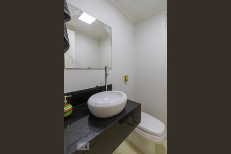 Apartamento à venda com 211m², 4 quartos e 3 vagasLavabo