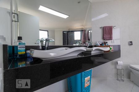 Apartamento à venda com 211m², 4 quartos e 3 vagasBanheiro Suíte master