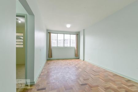 Sala/Quarto de kitnet/studio à venda com 1 quarto, 34m² em Bela Vista, São Paulo