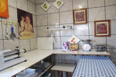 Casa à venda com 142m², 4 quartos e 2 vagas Casa à venda com 142m², 4 quartos e 2 vagasQuarto 4