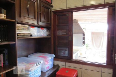 Casa à venda com 142m², 4 quartos e 2 vagas Casa à venda com 142m², 4 quartos e 2 vagasQuarto 4