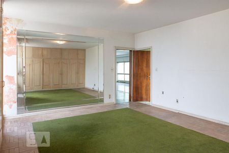 Casa para alugar com 750m², 7 quartos e 6 vagas Casa para alugar com 750m², 7 quartos e 6 vagasSuíte 3