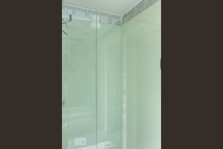 Casa para alugar com 750m², 7 quartos e 6 vagas Casa para alugar com 750m², 7 quartos e 6 vagasBanheiro (conjugado) Suíte 4