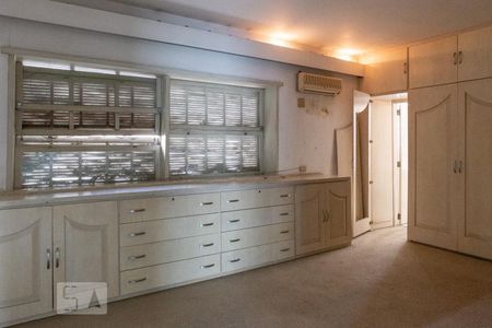 Casa para alugar com 750m², 7 quartos e 6 vagas Casa para alugar com 750m², 7 quartos e 6 vagasSuíte 2