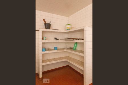 Casa para alugar com 750m², 7 quartos e 6 vagas Casa para alugar com 750m², 7 quartos e 6 vagasLavanderia