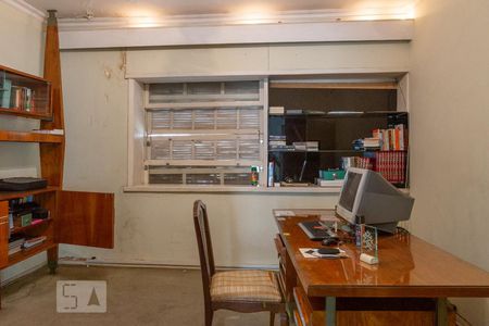 Casa para alugar com 750m², 7 quartos e 6 vagas Casa para alugar com 750m², 7 quartos e 6 vagasEscritório