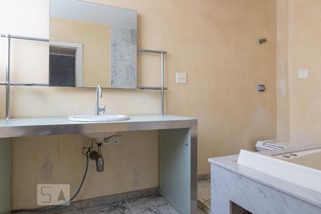 Casa para alugar com 750m², 7 quartos e 6 vagas Casa para alugar com 750m², 7 quartos e 6 vagasBanheiro da Suíte 2