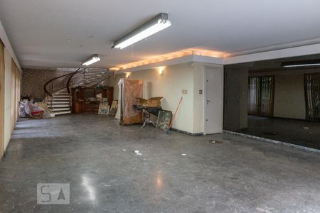 Casa para alugar com 750m², 7 quartos e 6 vagas Casa para alugar com 750m², 7 quartos e 6 vagasSalão de Festas
