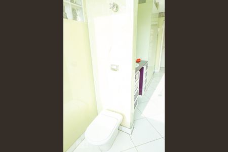 Casa para alugar com 750m², 7 quartos e 6 vagas Casa para alugar com 750m², 7 quartos e 6 vagasBanheiro (conjugado) Suíte 4