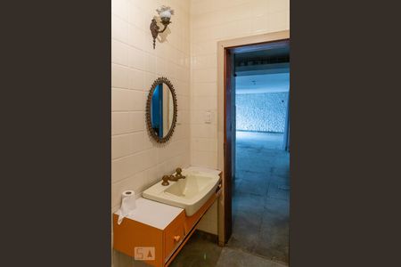 Casa para alugar com 750m², 7 quartos e 6 vagas Casa para alugar com 750m², 7 quartos e 6 vagasLavabo