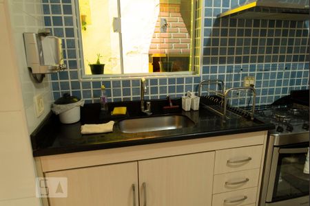 Casa à venda com 110m², 3 quartos e 2 vagas Casa à venda com 110m², 3 quartos e 2 vagasPia