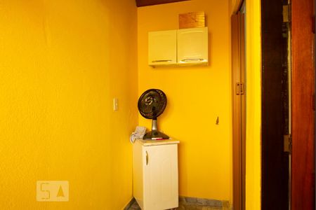 Casa à venda com 110m², 3 quartos e 2 vagas Casa à venda com 110m², 3 quartos e 2 vagasVaranda