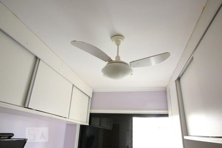 Apartamento à venda com 73m², 3 quartos e 2 vagasDetalhe Quarto 2 - Suíte