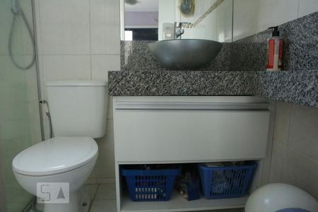 Apartamento à venda com 73m², 3 quartos e 2 vagasBanheiro Quarto 2 - Suíte