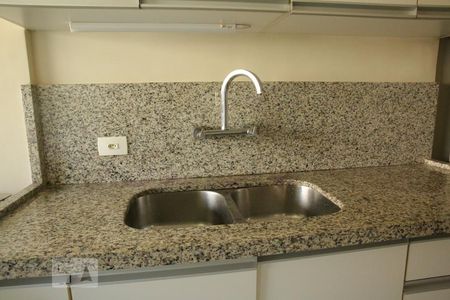 Apartamento à venda com 73m², 3 quartos e 2 vagasCozinha