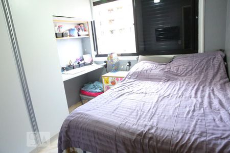 Apartamento à venda com 73m², 3 quartos e 2 vagasQuarto 3