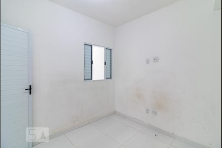 Quarto de apartamento para alugar com 1 quarto, 30m² em Vila Ivone, São Paulo