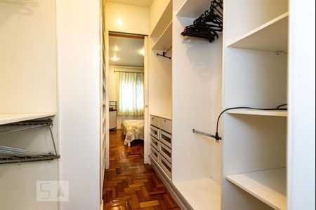Apartamento à venda com 140m², 3 quartos e 1 vagaSuíte - Closet