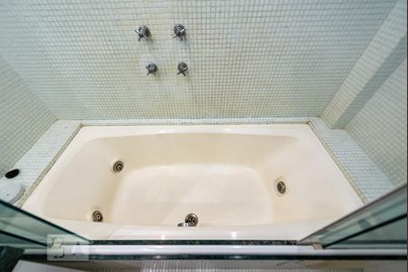 Apartamento à venda com 140m², 3 quartos e 1 vagaBanheiro da Suíte