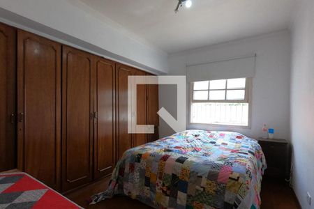 Casa à venda com 149m², 4 quartos e 2 vagas Casa à venda com 149m², 4 quartos e 2 vagasSuíte