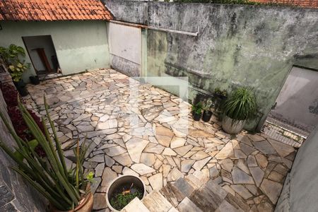 Casa à venda com 149m², 4 quartos e 2 vagas Casa à venda com 149m², 4 quartos e 2 vagasQuintal _ Garagem