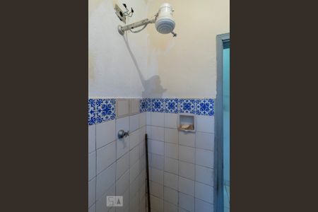 Casa à venda com 220m², 2 quartos e 2 vagasCasa 2 - Banheiro
