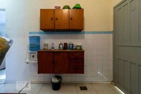 Casa à venda com 220m², 2 quartos e 2 vagasCasa 2 - Cozinha