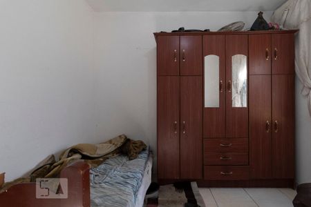 Casa à venda com 220m², 2 quartos e 2 vagasCasa 2 - Quarto 1