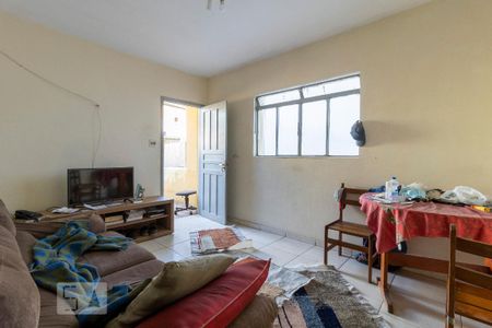 Casa à venda com 220m², 2 quartos e 2 vagasCasa 2 - Sala