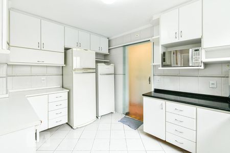 Apartamento à venda com 135m², 4 quartos e 1 vagaCozinha