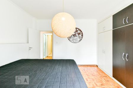 Apartamento à venda com 135m², 4 quartos e 1 vagaQuarto 2