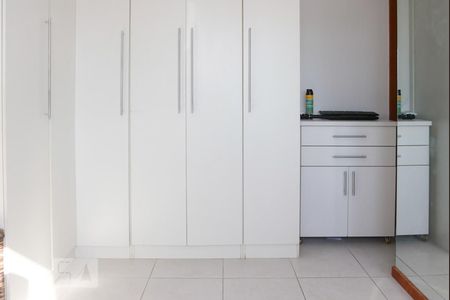 Apartamento à venda com 75m², 3 quartos e 1 vaga Apartamento à venda com 75m², 3 quartos e 1 vagaSuíte