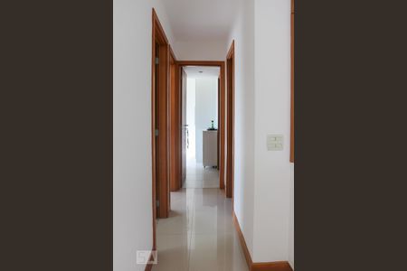 Apartamento à venda com 75m², 3 quartos e 1 vaga Apartamento à venda com 75m², 3 quartos e 1 vagaCorredor
